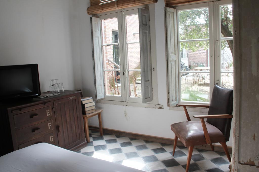 Posada Casa Zinc Manantiales Room photo